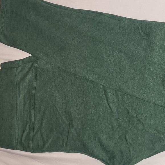 NWOT Restore Pocket Legging - Picture 4 of 4